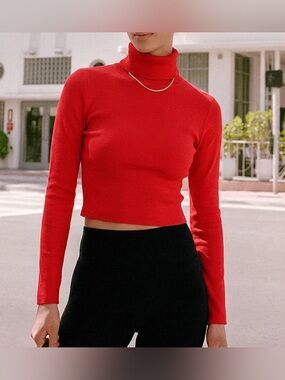 Zara Cropped Red Turtleneck Long Sleeve Top